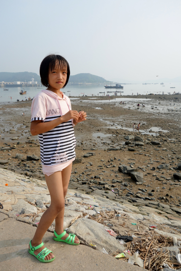 beach-girl-north-korea.jpg