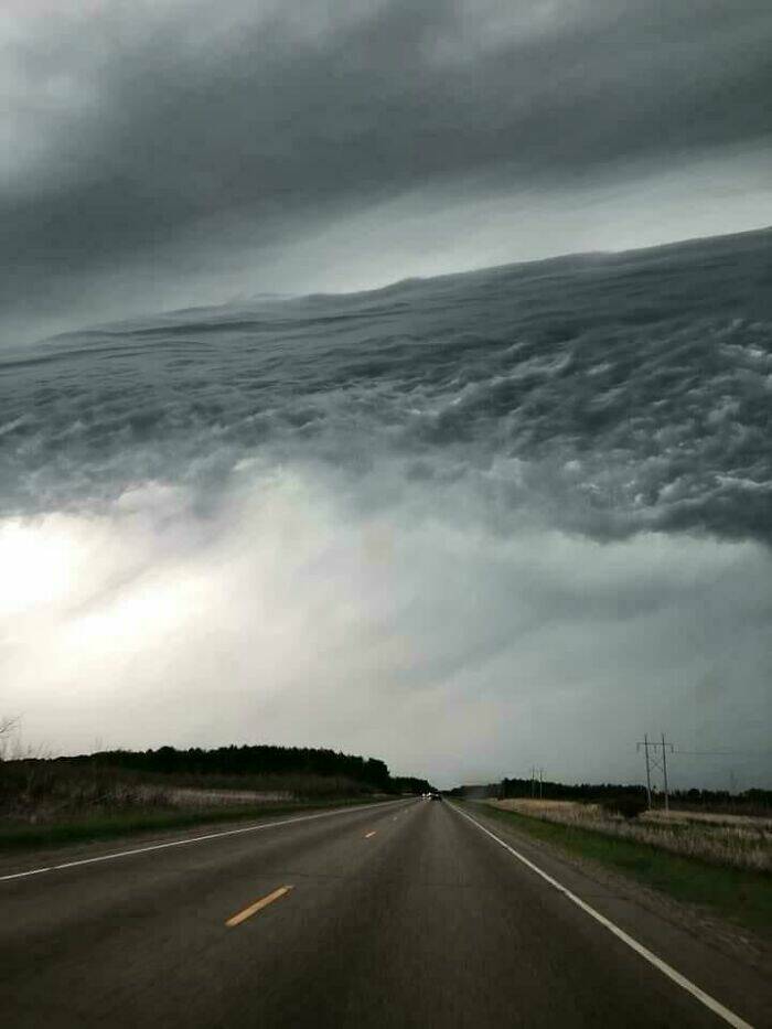 mindbending_photos_that_will_make_you_look_twice_640_high_03.jpg