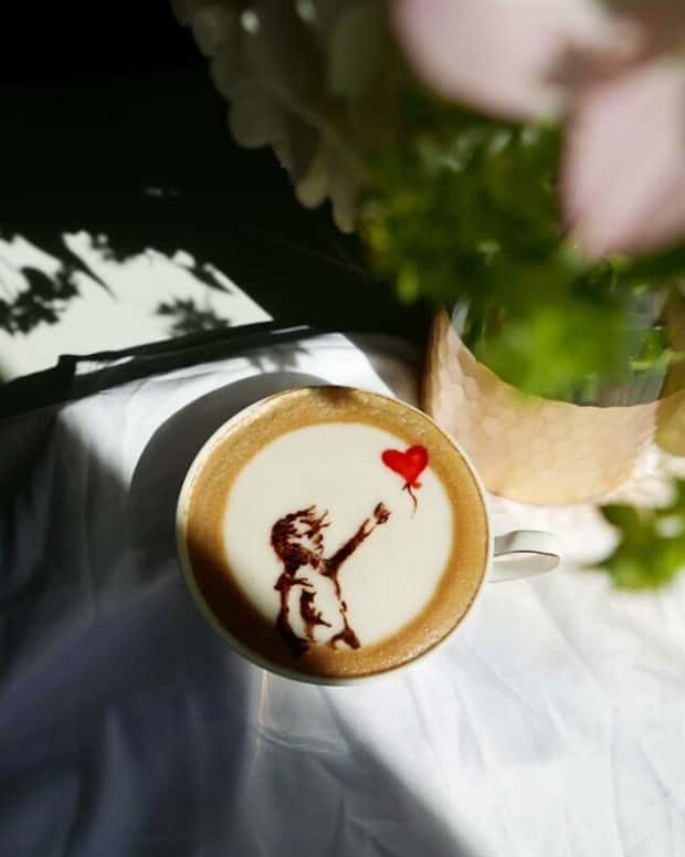 daphne-tan-latte-art-2.jpg