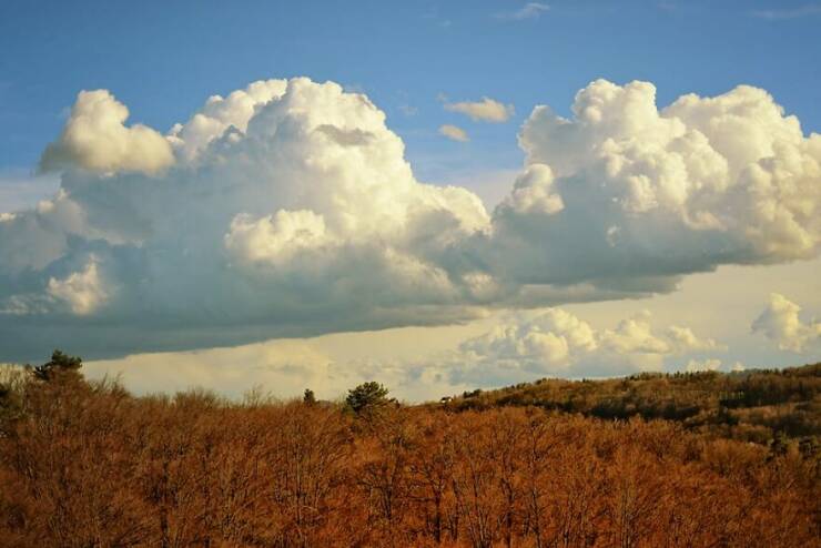 breathtaking_views_people_snapped_right_outside_their_windows_640_16.jpg
