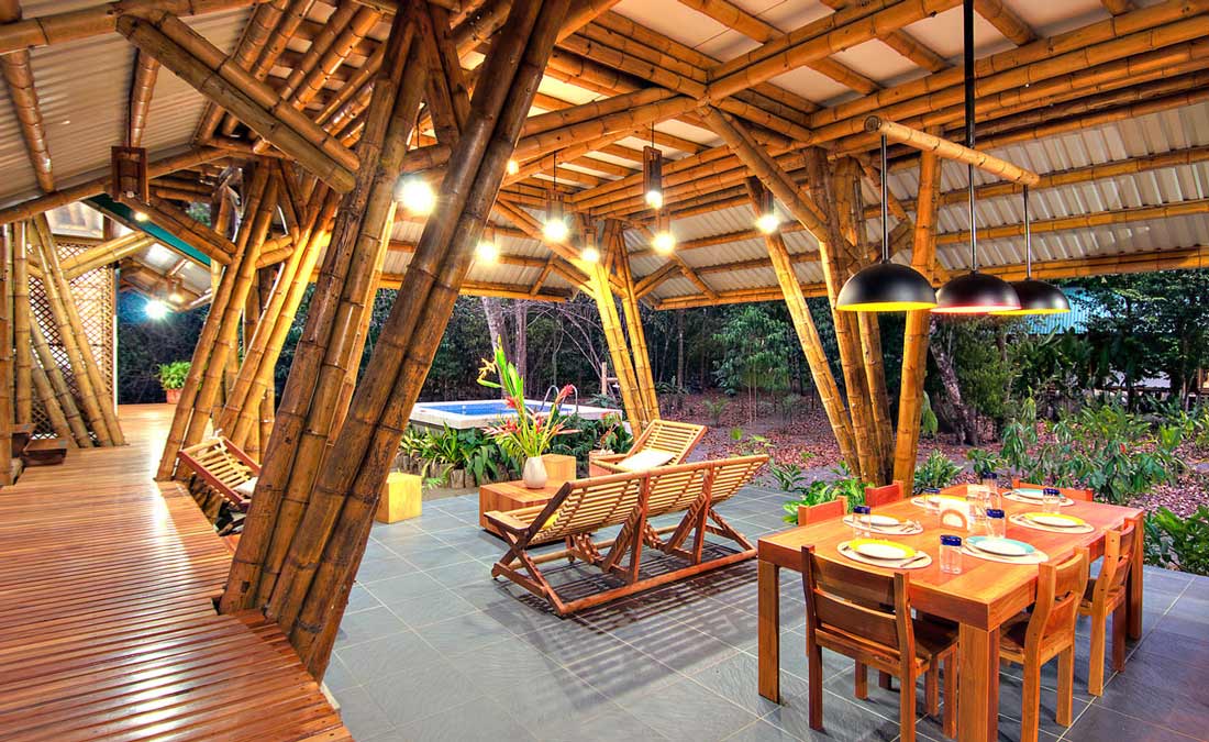 Bamboo-Dinning-Outside.jpg