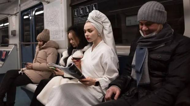 russian-metro-fashion-10.jpg