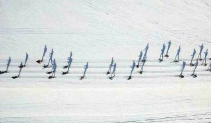 mindbending_photos_that_will_make_you_look_twice_640_01.jpg