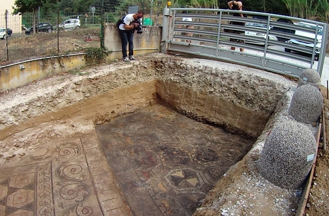 1-ancient-roman-mosaic-2.jpg