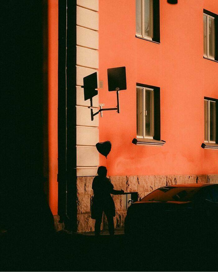 geometry_and_grit_the_still_streets_through_640_high_06.jpg