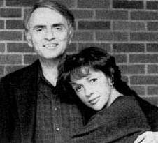 Carl Sagan and Ann.jpg