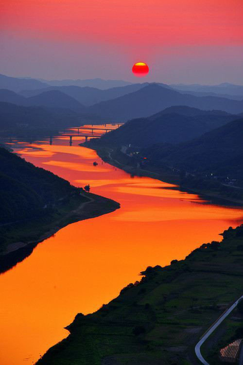 186-sunset-river.jpg