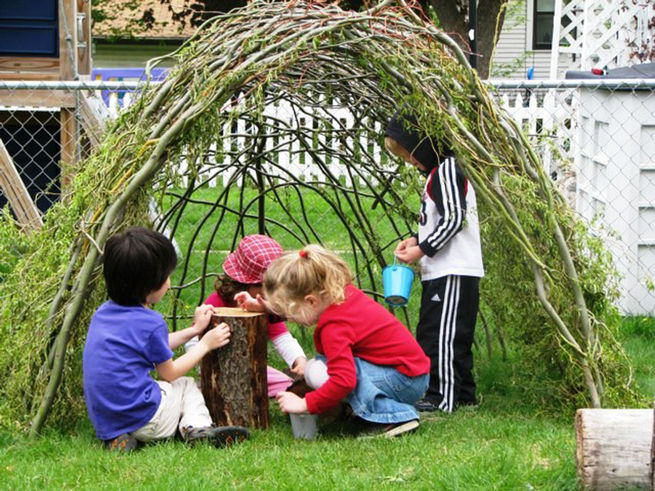 Image8-natural-playgrounds-woven-willow-den.jpg