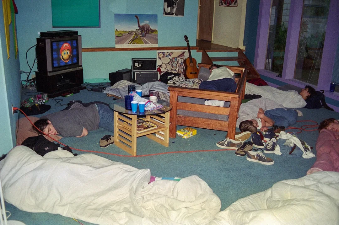 good-old-days-sleepover-1996-v0-fdferxe6pi2e1.png