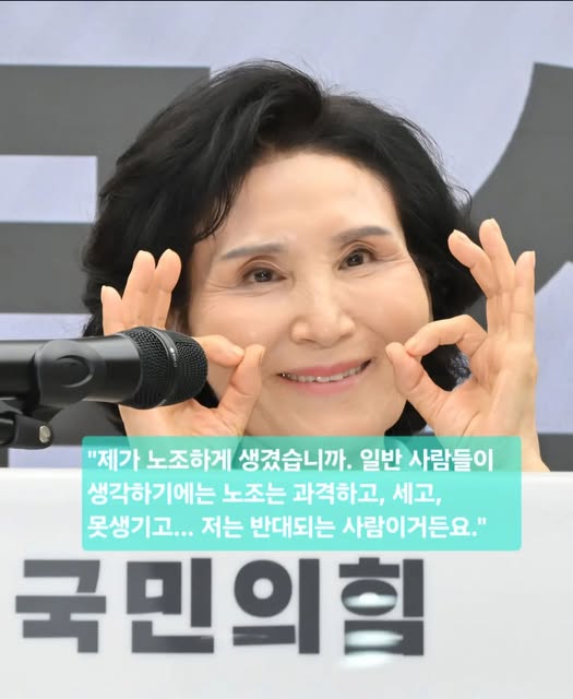 7202168880_n.jpg