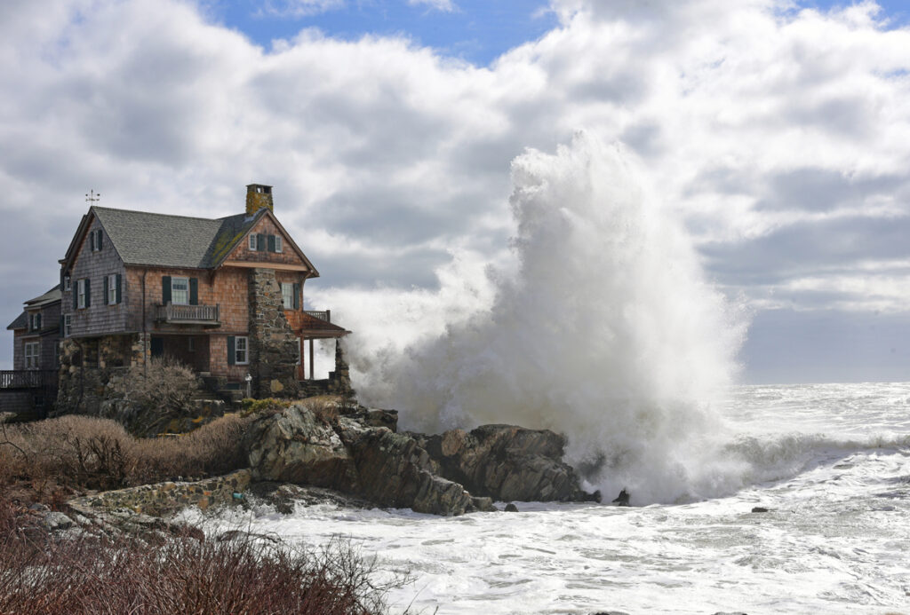 5-Kennebunkport-Stone-Hous.jpg
